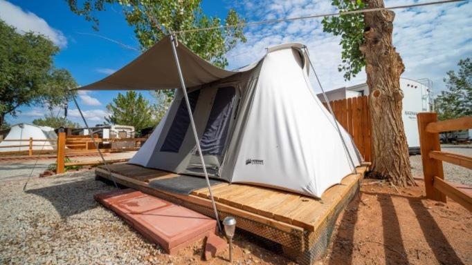 Funstays Glamping Setup Tent In Rv Park #2 Ok-T2 Moab Zewnętrze zdjęcie